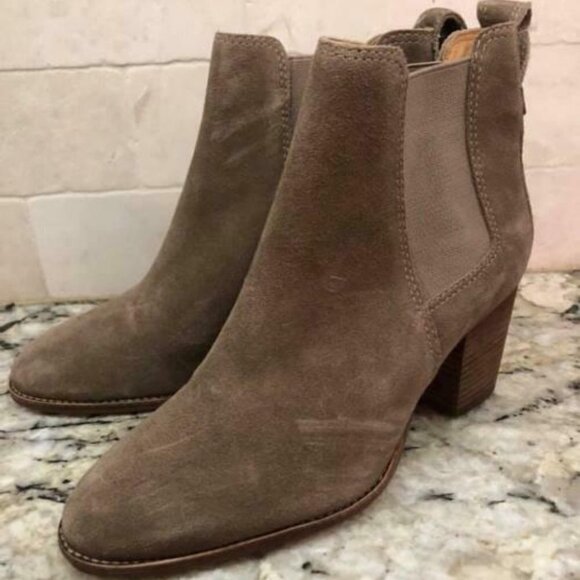 ! Madewell $178 The Regan Boot in Suede - Picture 1 of 2